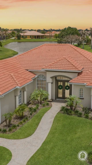 This is what lakefront living in Viera looks like.4 beds | 3 baths | Gated community | Designer updates | Screened lanai with sunset views5139 Duson Way Rockledge, FL
Kristy Patjens | 321-863-3691 | salesgirl4444@gmail.com
@kristy_patjens_denovo_realty#CharlolaisEstates #VieraFL #BrevardCounty #DenovoRealty